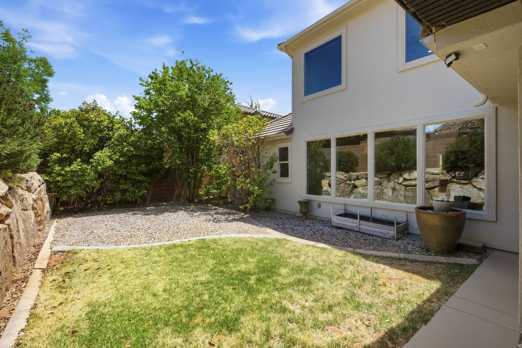 GARDEN PARK AT BLOOMINGTON - Residential