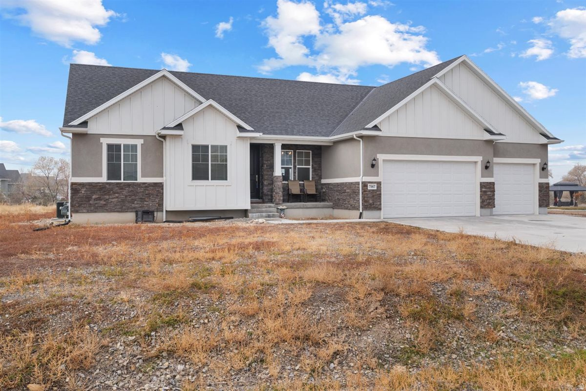 MOTIVATED SELLER! Showings start Monday June 15th. Welcome to this charming one-acre rambler in the lovely Bridle Walk subdivision. This spacious home offers a perfect blend of comfort and tranquility with its open floor plan, modern kitchen, and cozy living spaces. Enjoy breathtaking mountain views and the expansive backyard. Lots of great upgrades and a basement that is ready to be finished to add even more value to the home (framing, insulation, plumbing, and a dedicated water heater for the basement already added! Also gas and waterline added for a basement kitchen) Don't miss the opportunity to own a slice of paradise and enjoy country living in beautiful Lake Point.