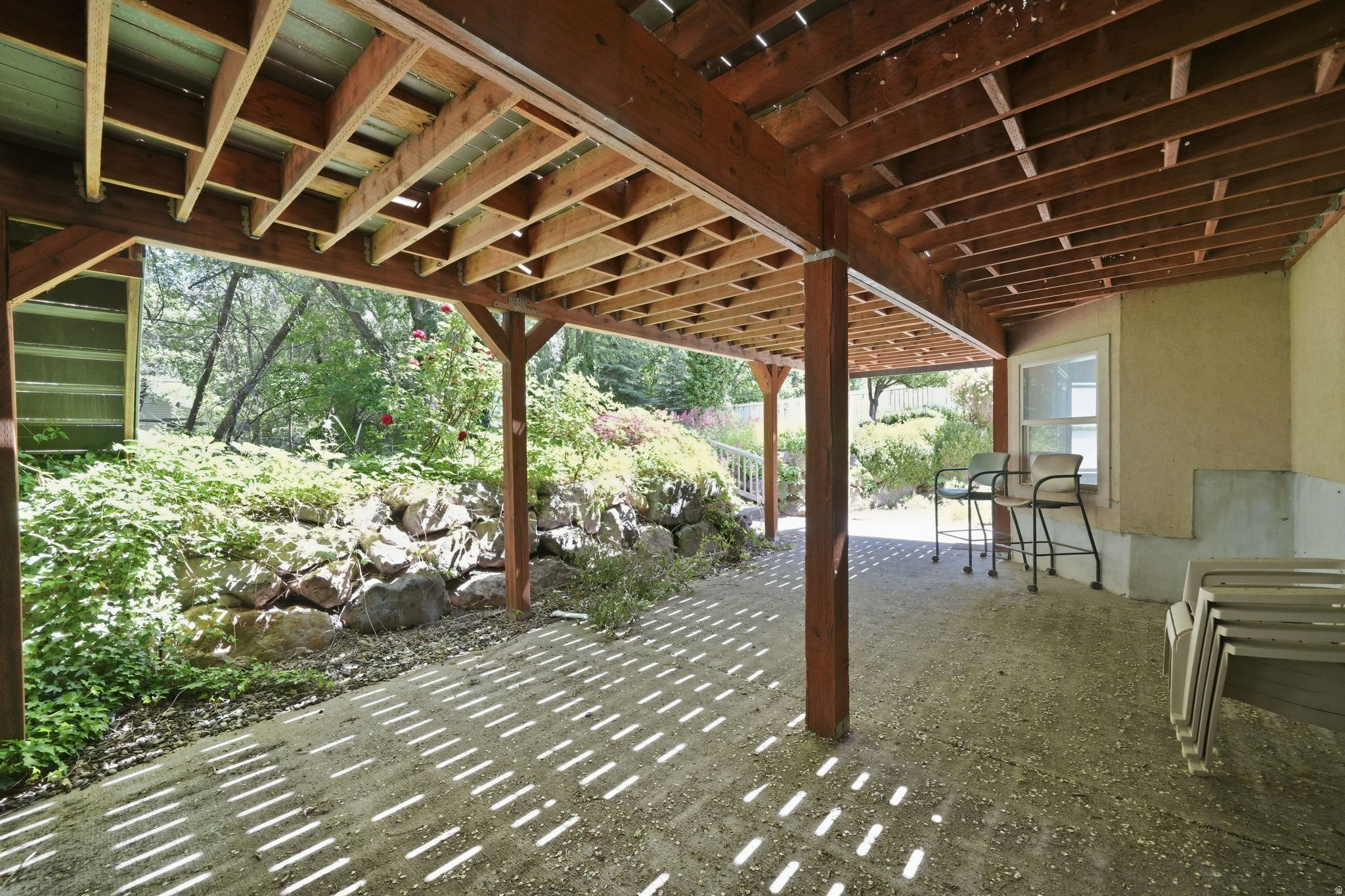 COUNTRY SPRINGS - Residential