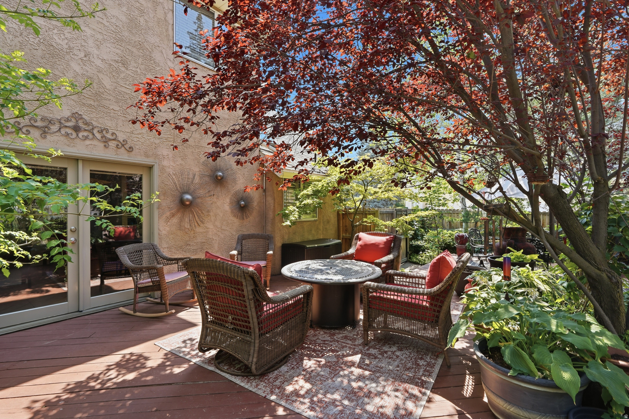 HIDDEN OAKS - Residential