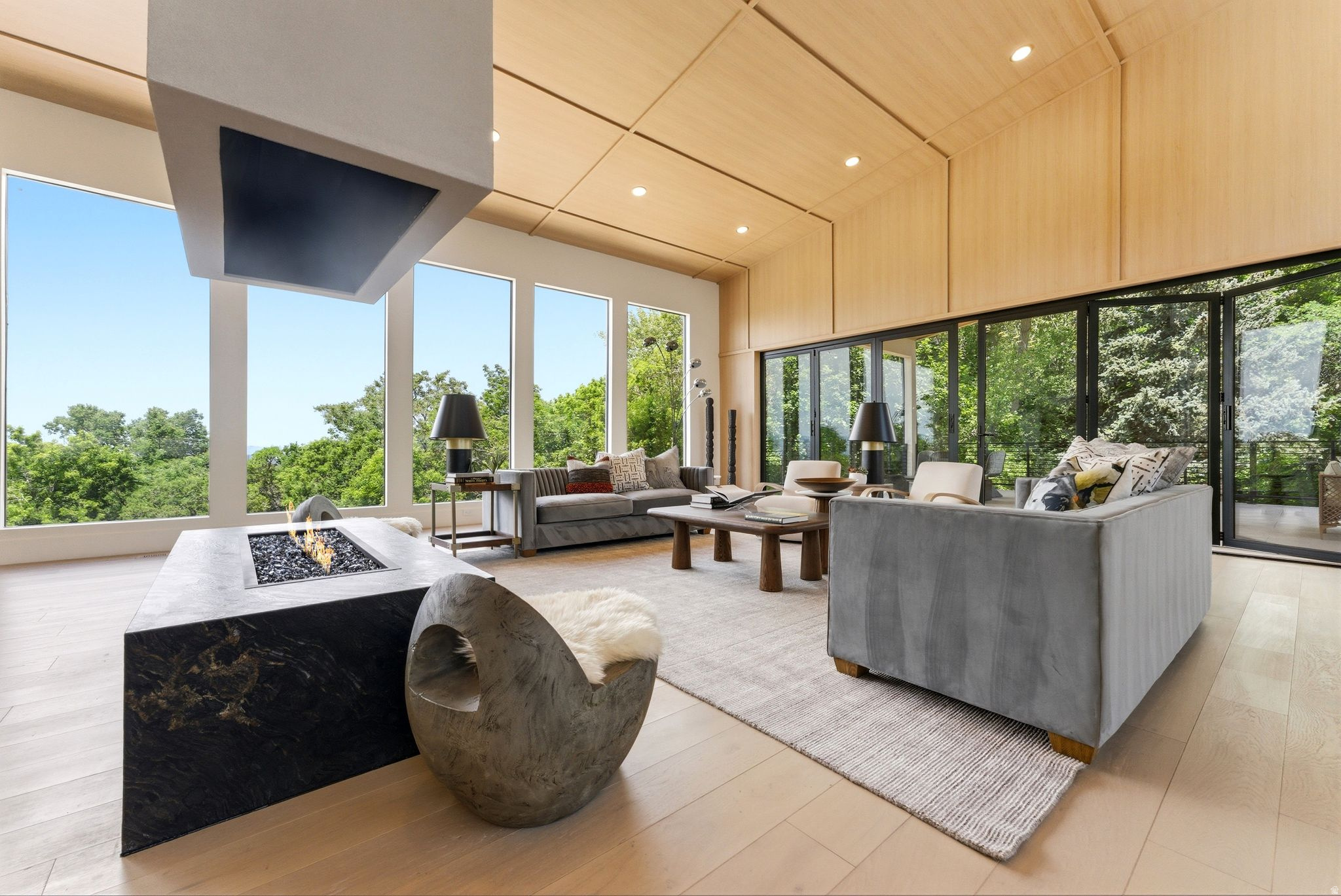 INDIAN HILLS - Residential