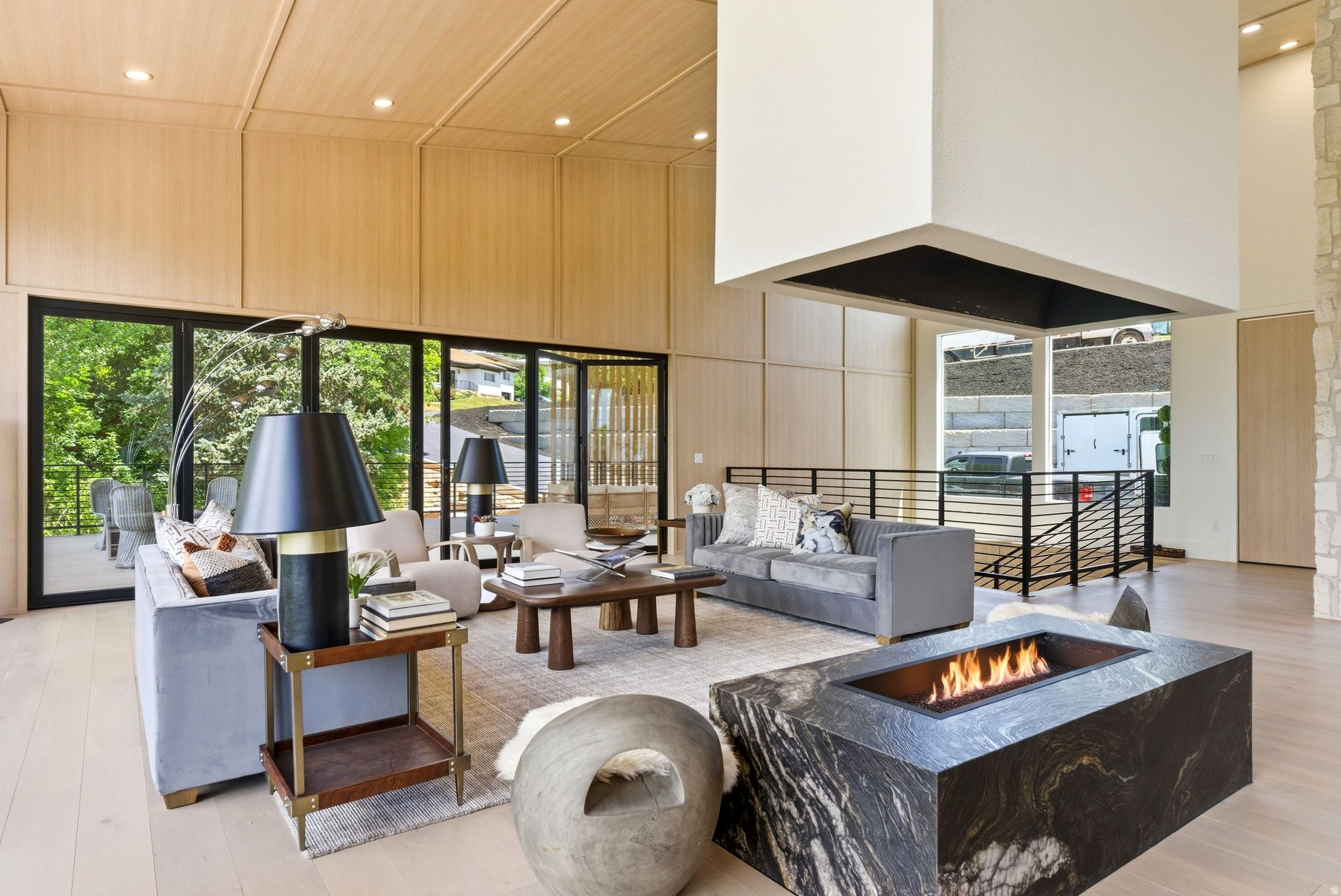 INDIAN HILLS - Residential