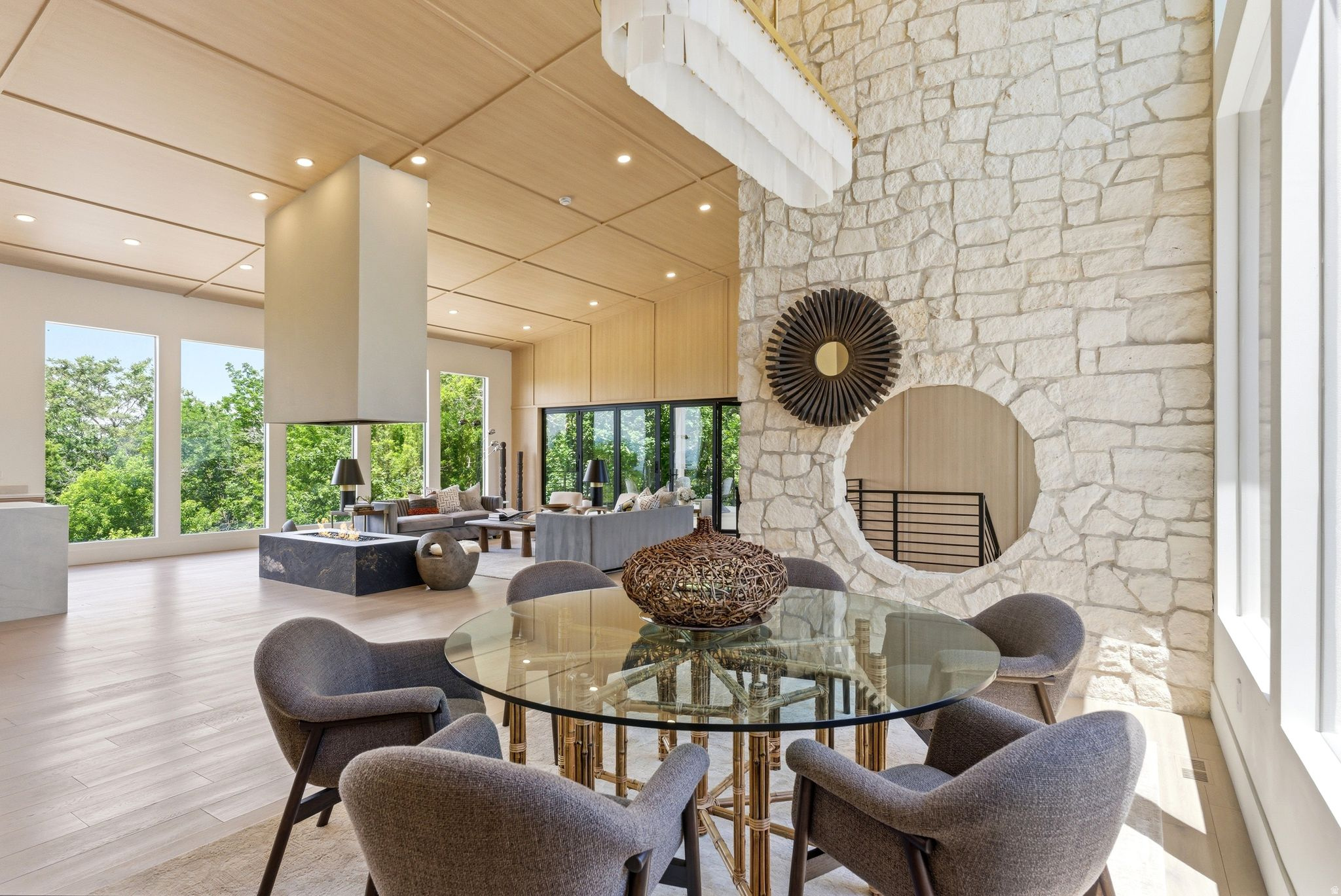 INDIAN HILLS - Residential