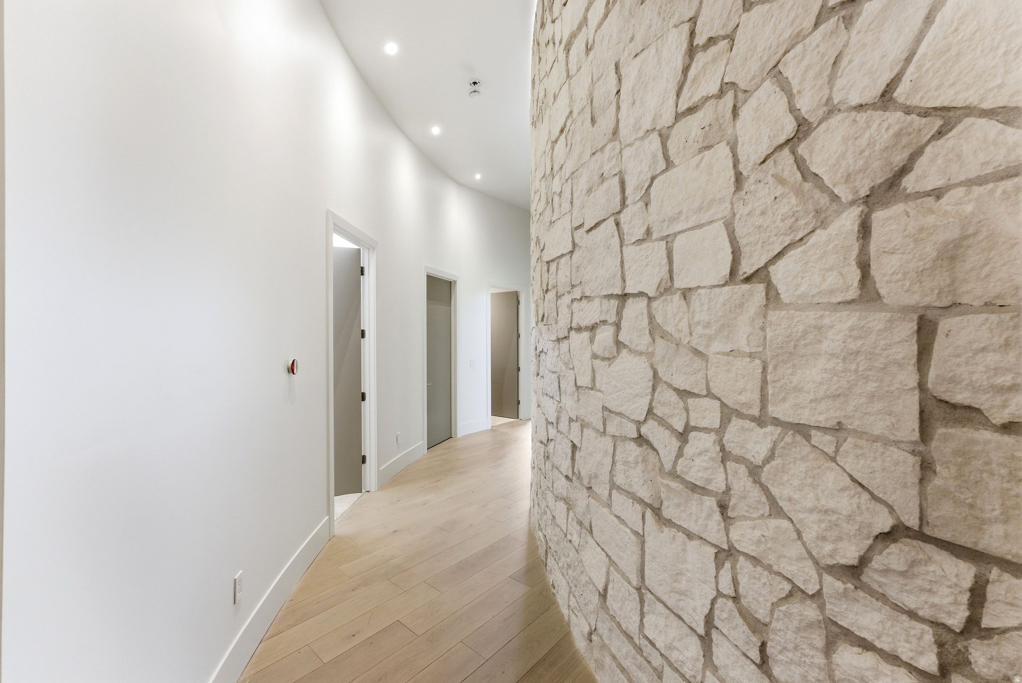INDIAN HILLS - Residential