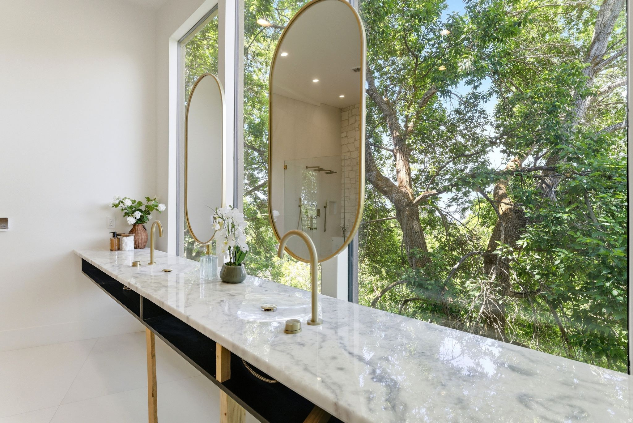 INDIAN HILLS - Residential