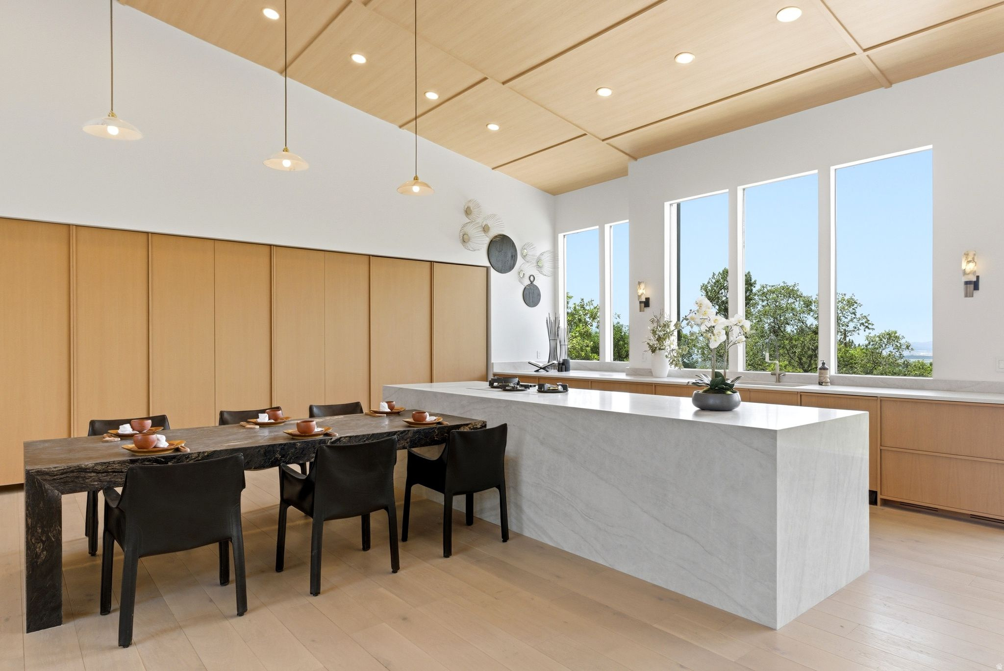 INDIAN HILLS - Residential