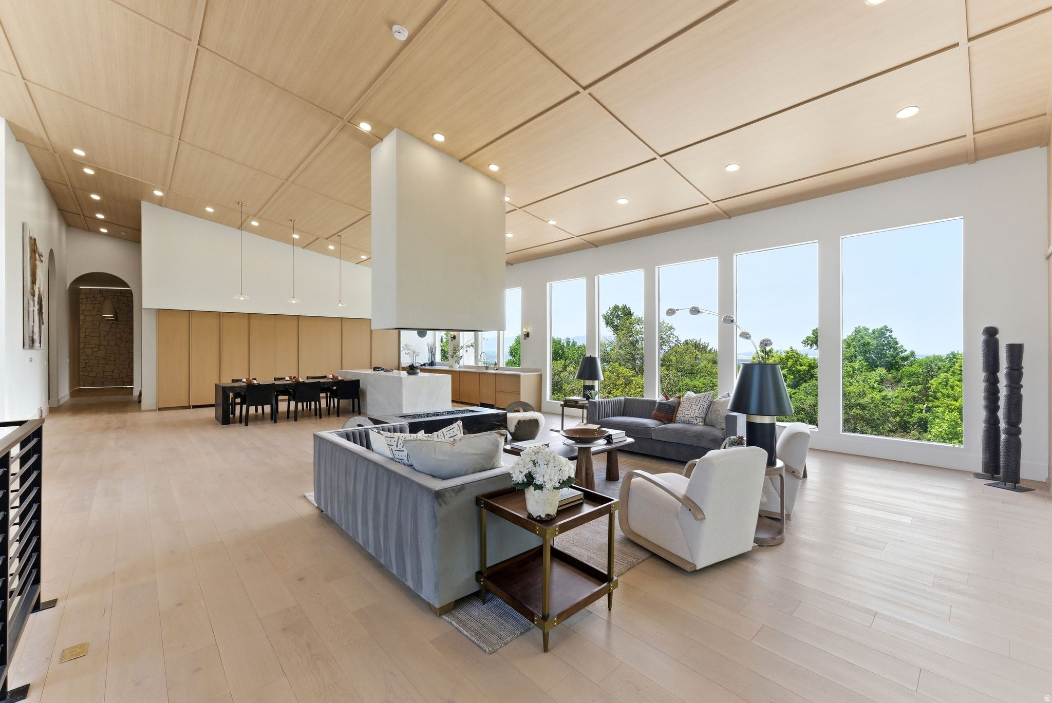 INDIAN HILLS - Residential