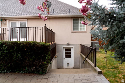 COUNTRY SPRINGS - Residential