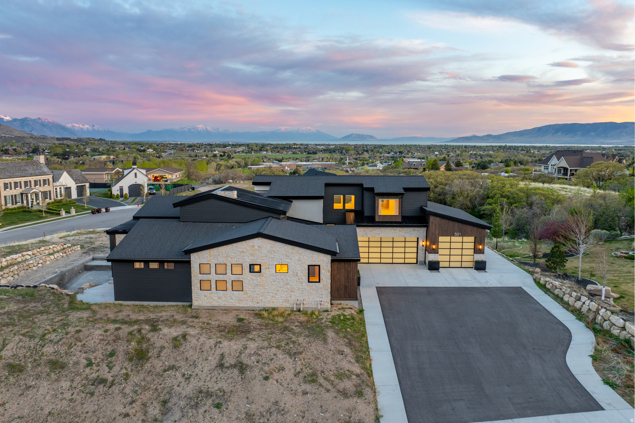 ALPINE VIEW - Residential