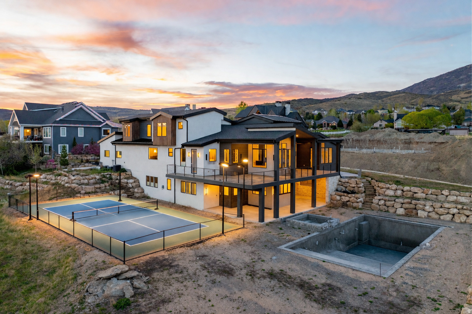 ALPINE VIEW - Residential