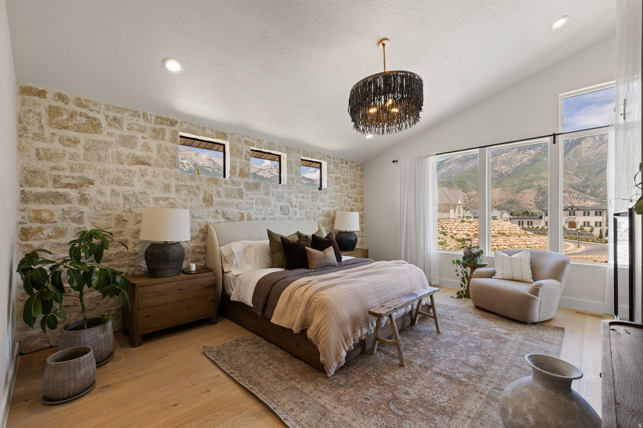 ALPINE VIEW - Residential