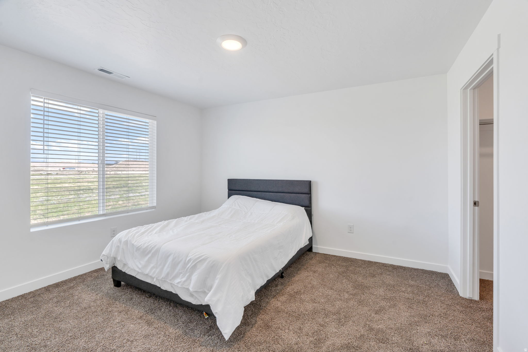 SUMMIT RIDGE - Residential
