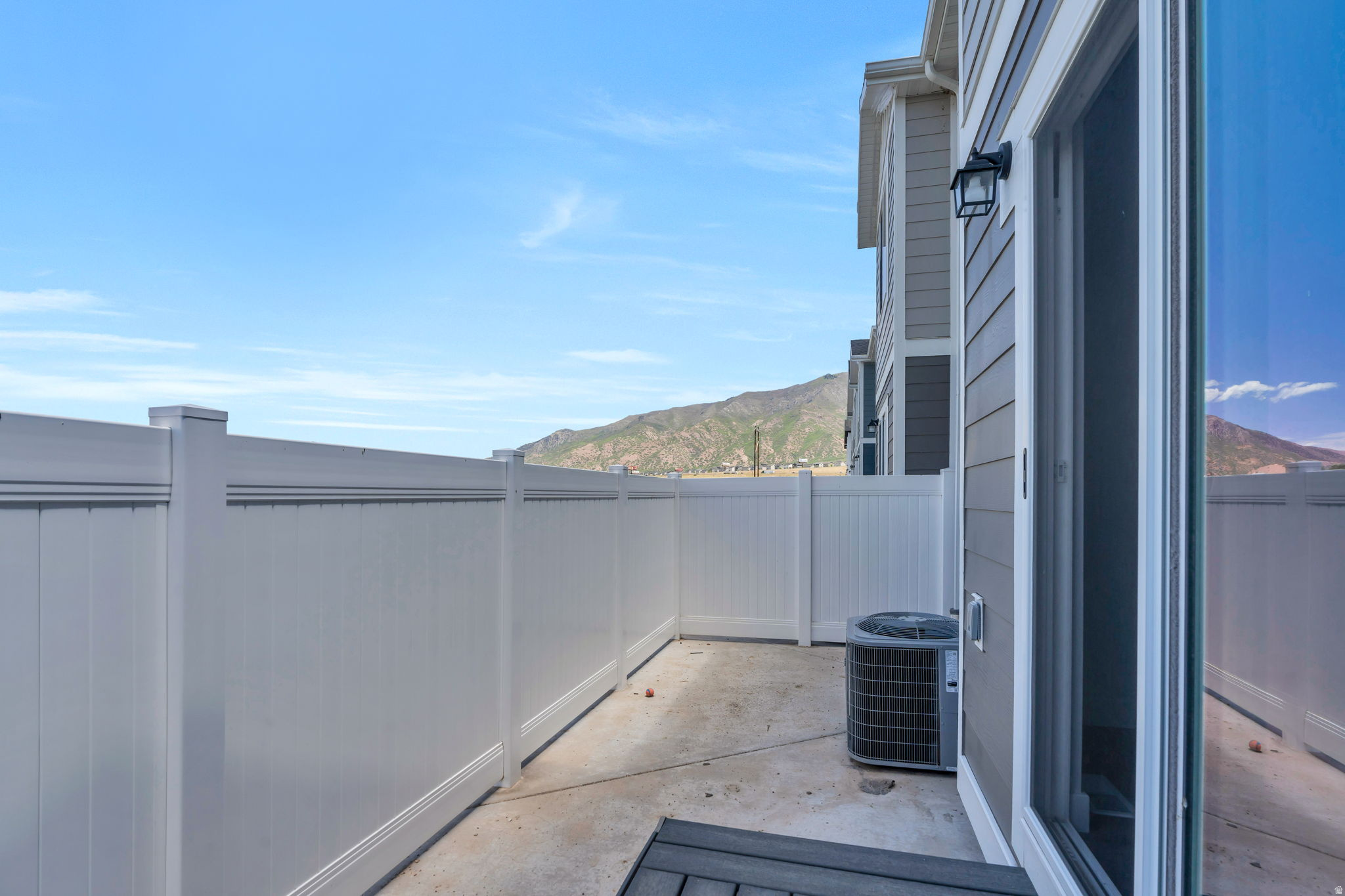 SUMMIT RIDGE - Residential