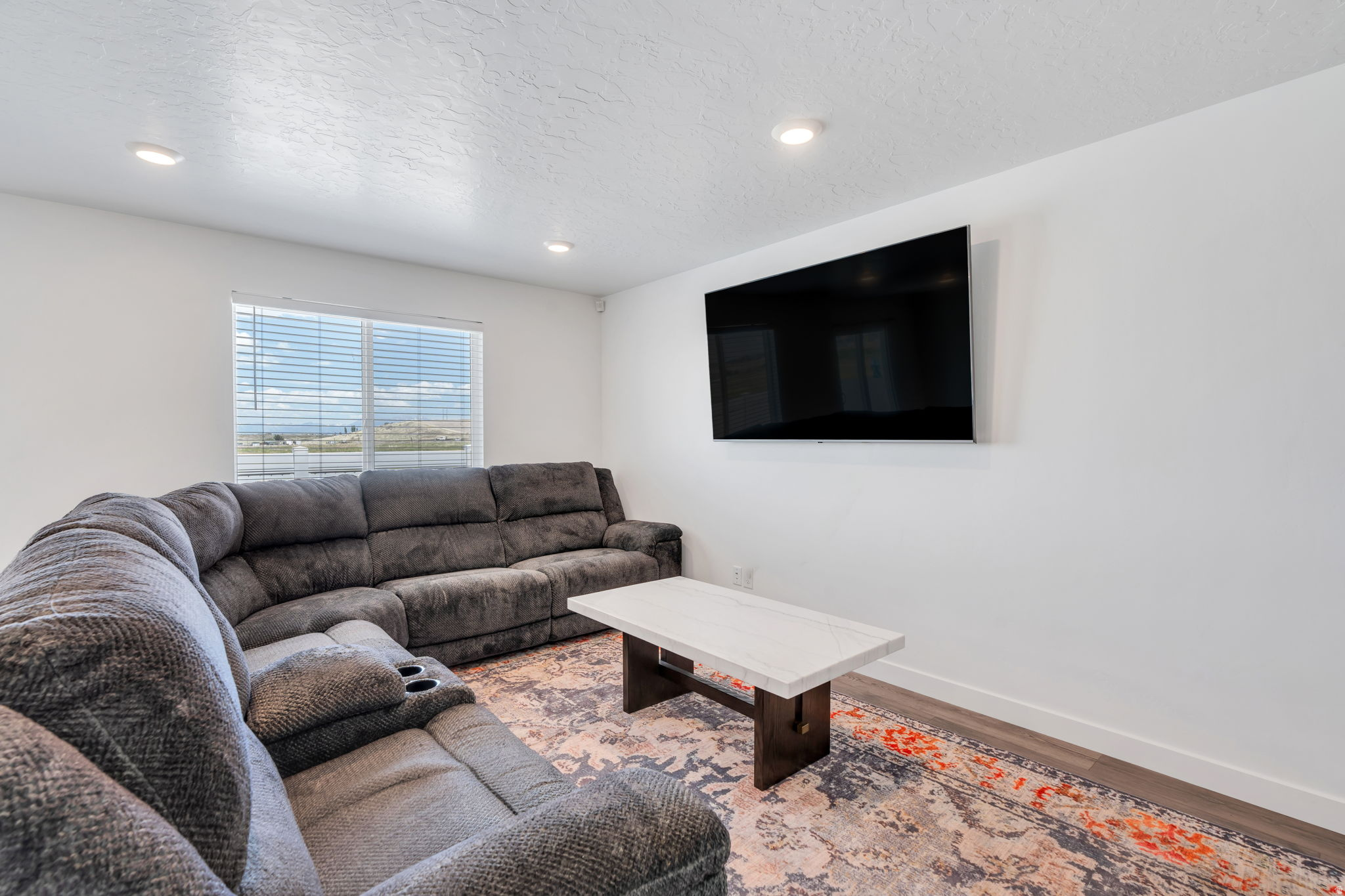 SUMMIT RIDGE - Residential