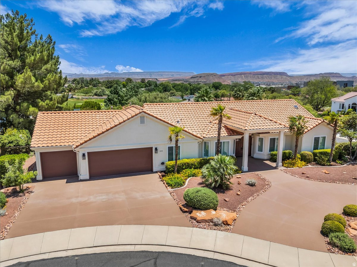 GREEN SPRING COVE EST 1 AMD - Residential