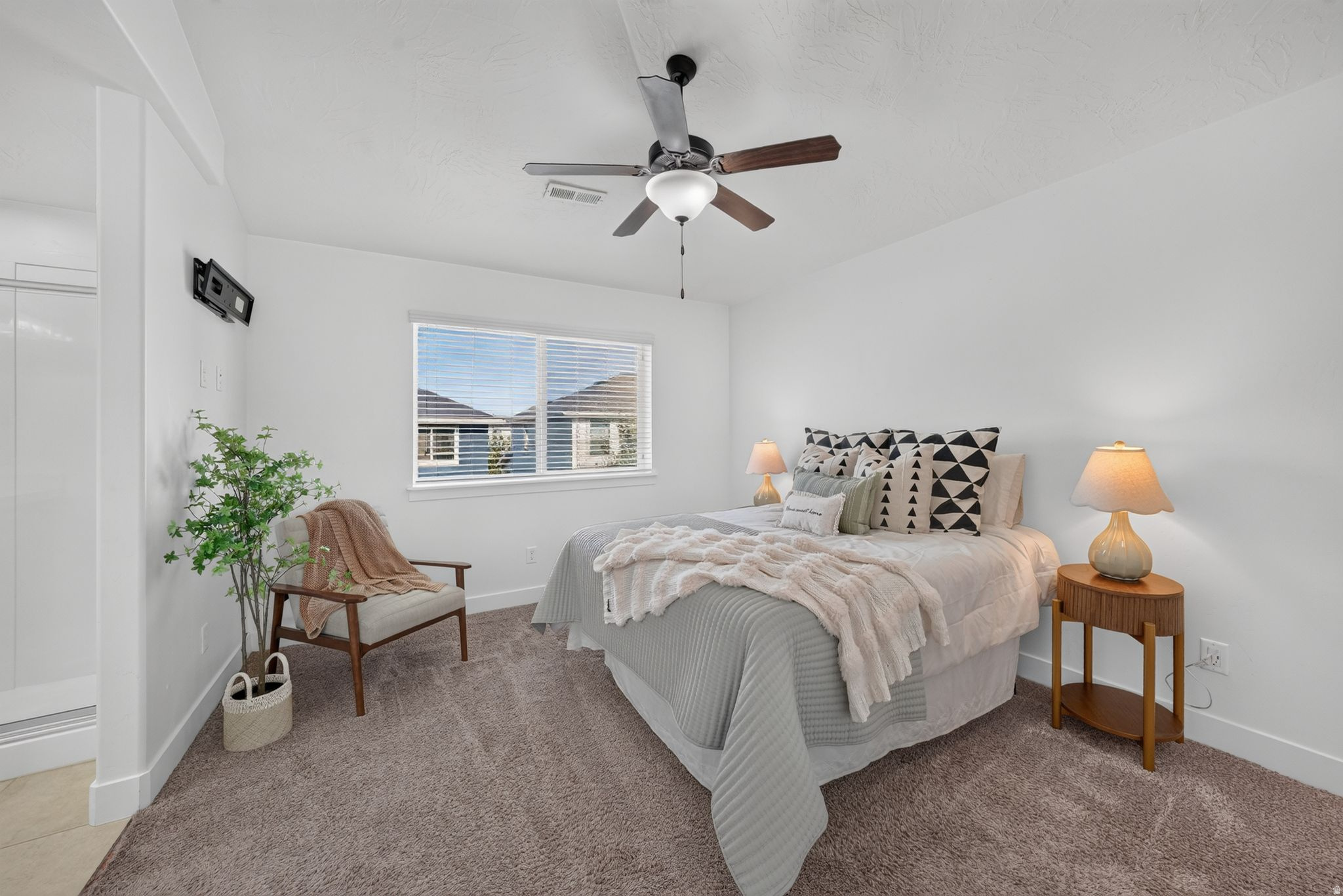 SILVERLAKE - Residential