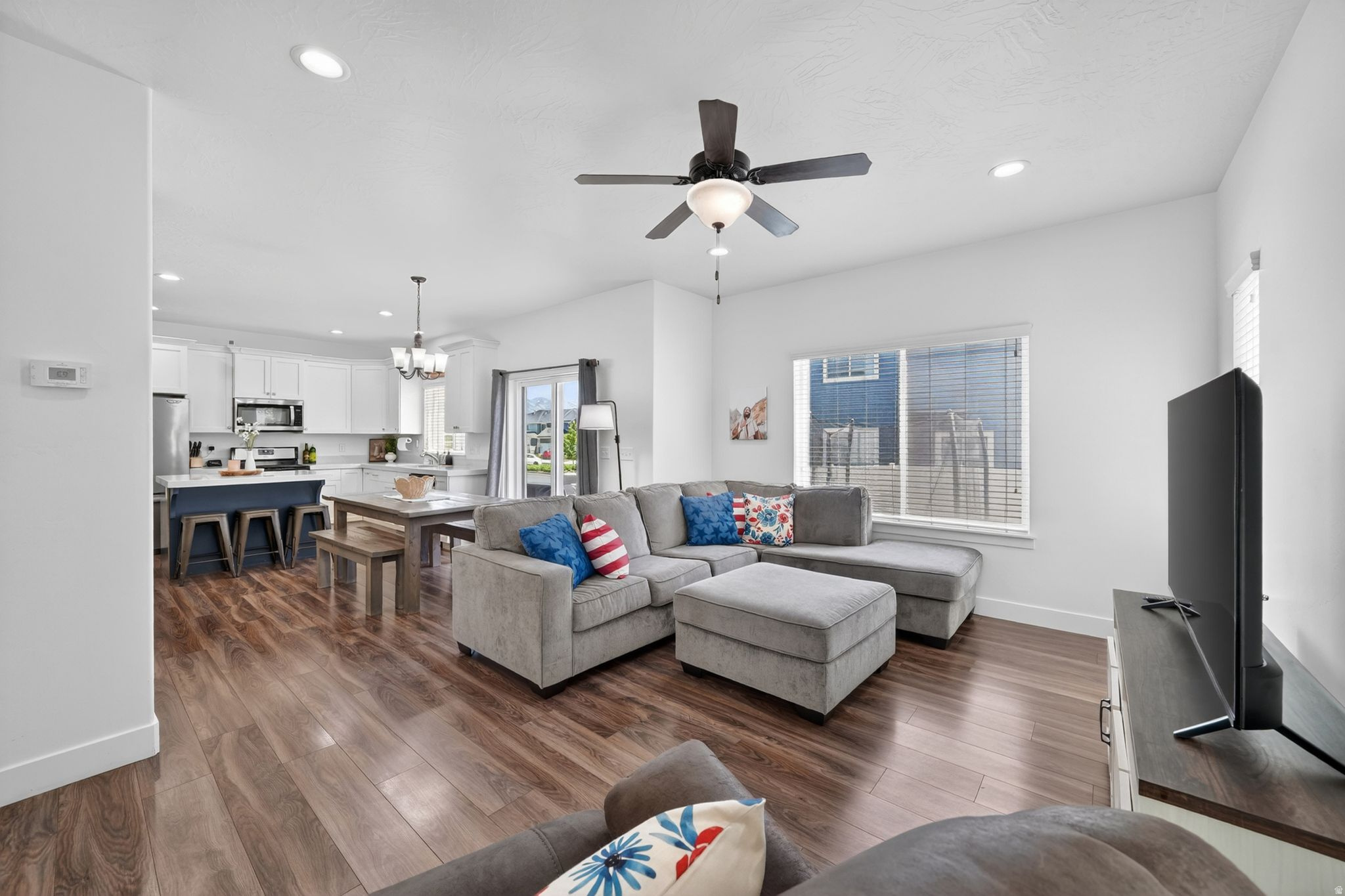 SILVERLAKE - Residential