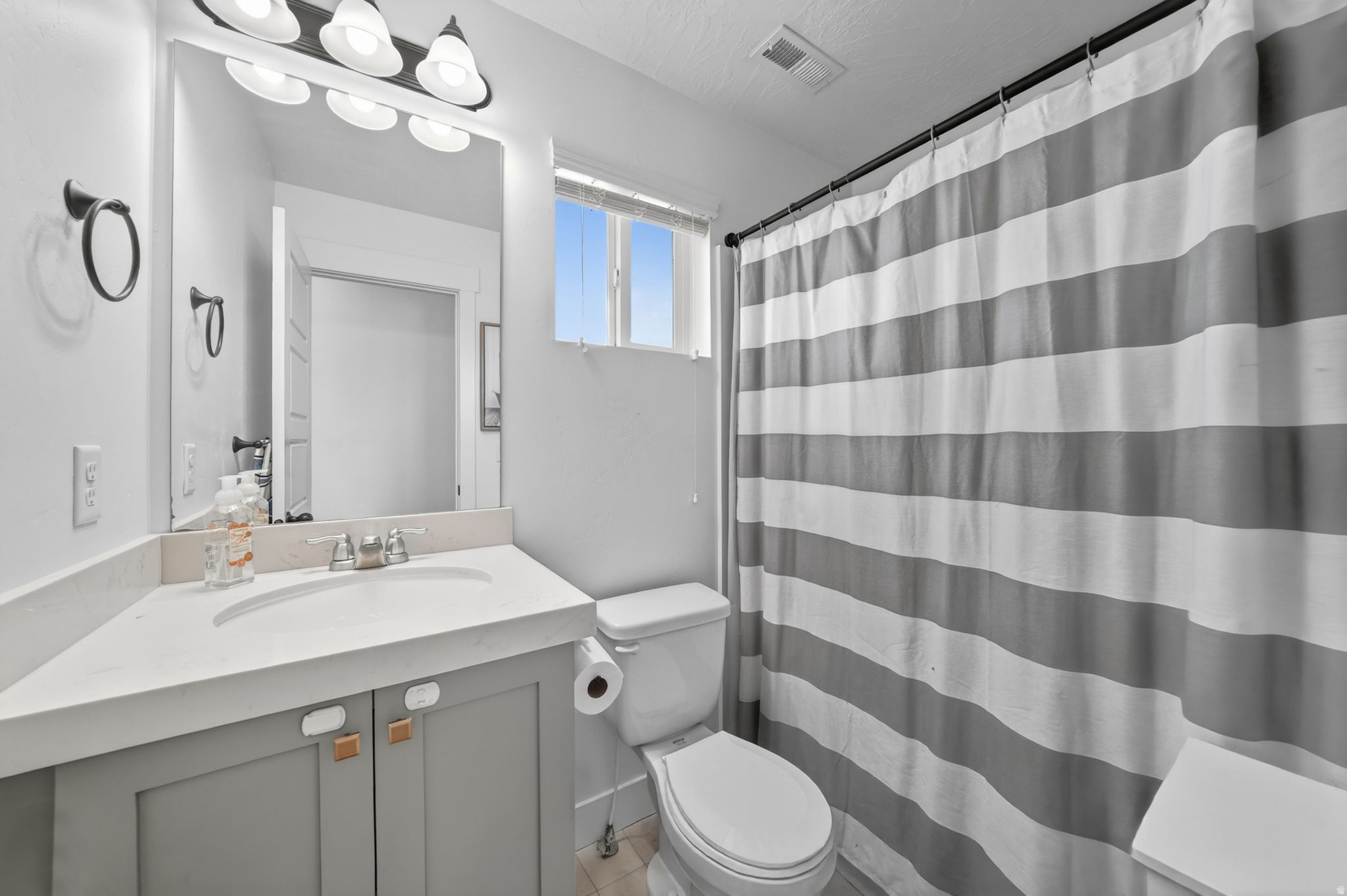 SILVERLAKE - Residential