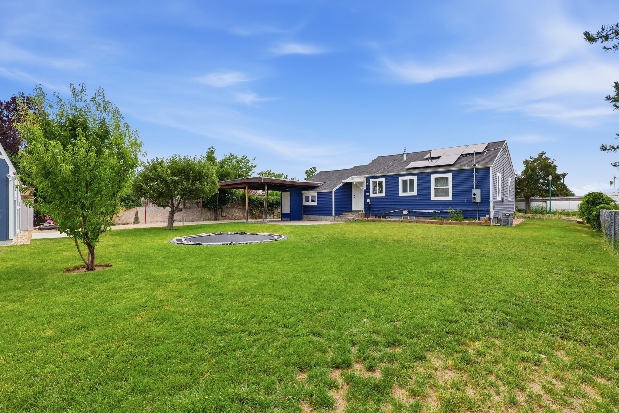 CANYON ROAD - Residential