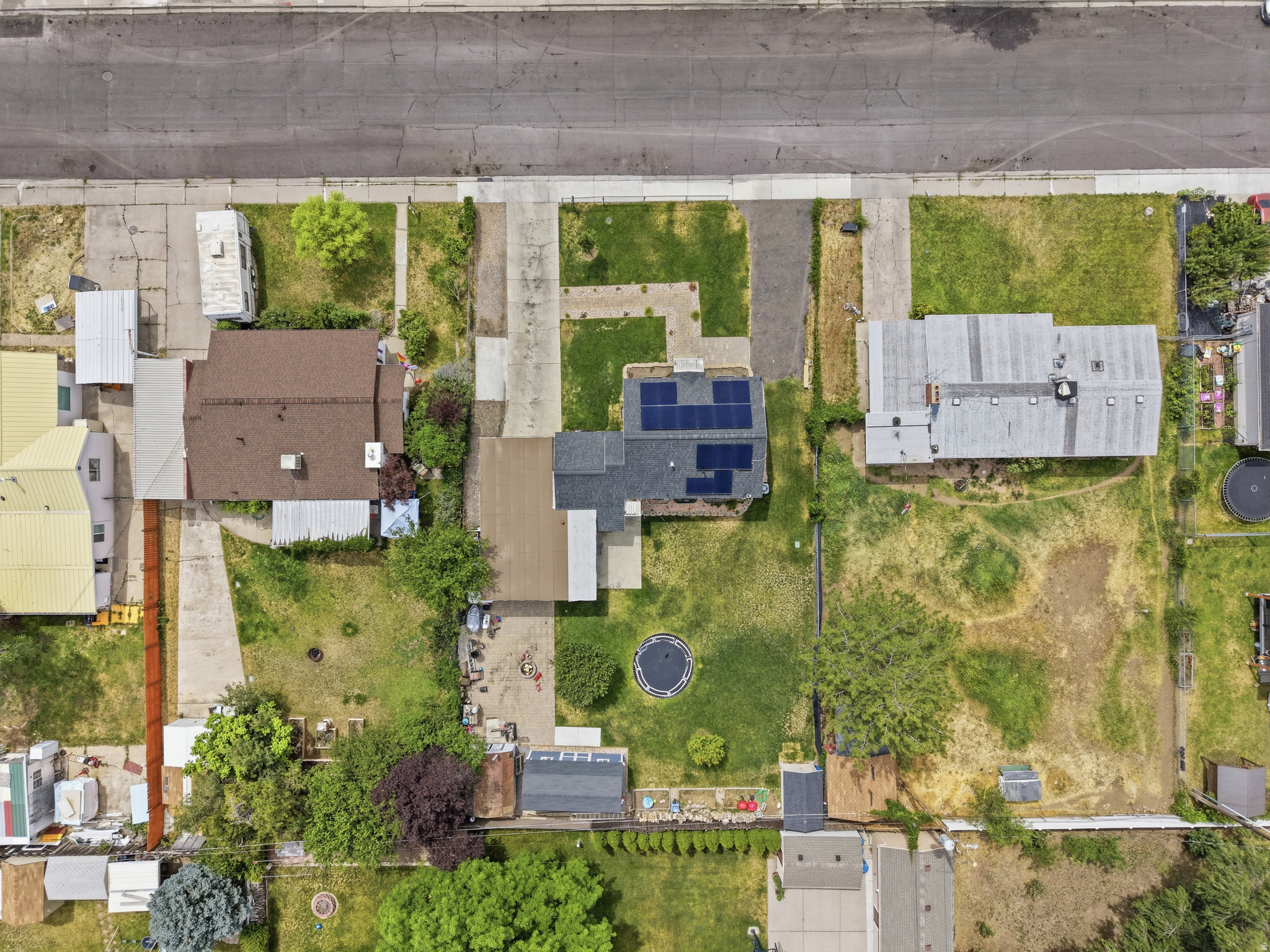 CANYON ROAD - Residential