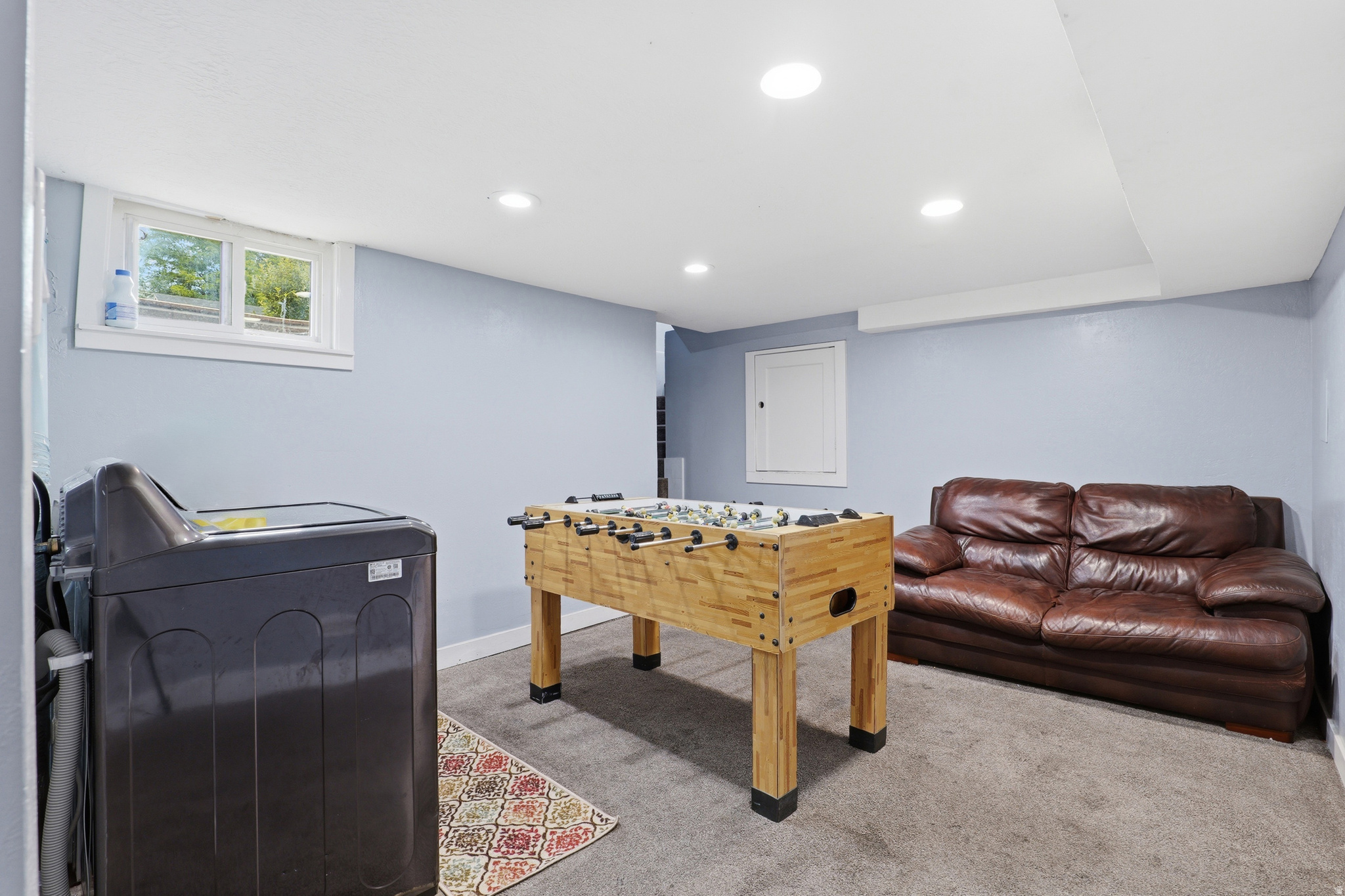 CANYON ROAD - Residential