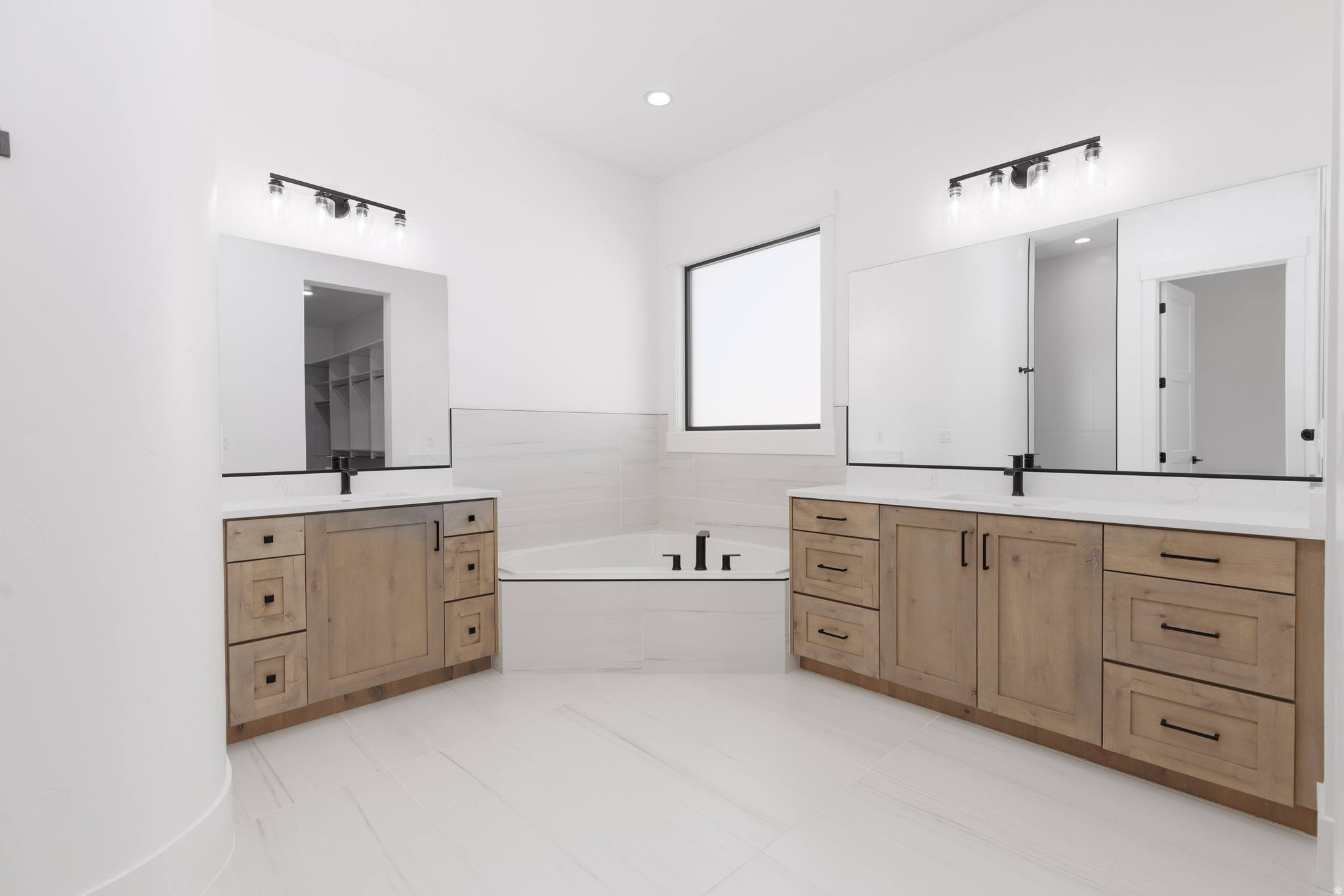 WASHINGTON VISTA PH 3A - Residential