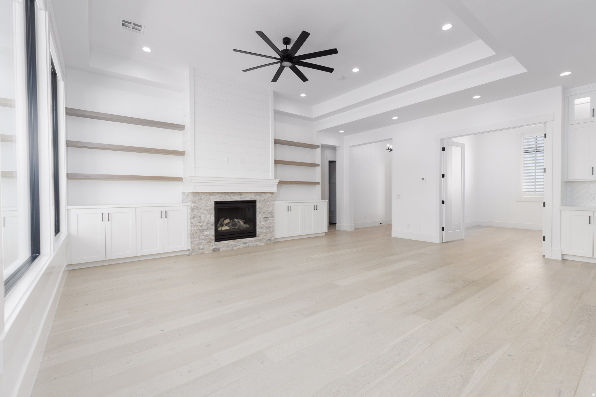 WASHINGTON VISTA PH 3A - Residential
