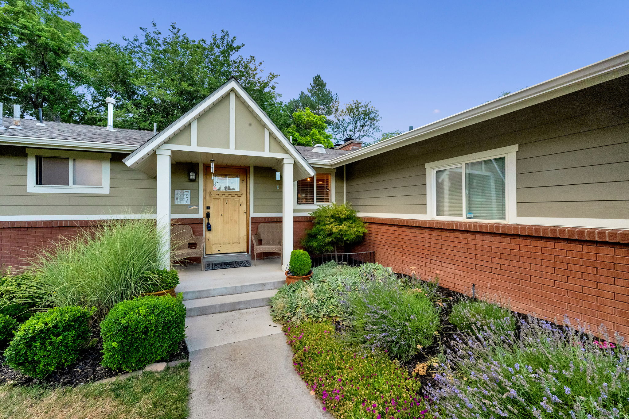 HOLLADAY ACRES - Residential
