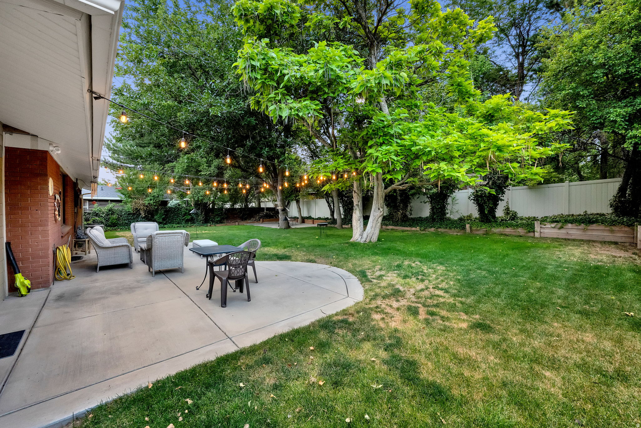 HOLLADAY ACRES - Residential