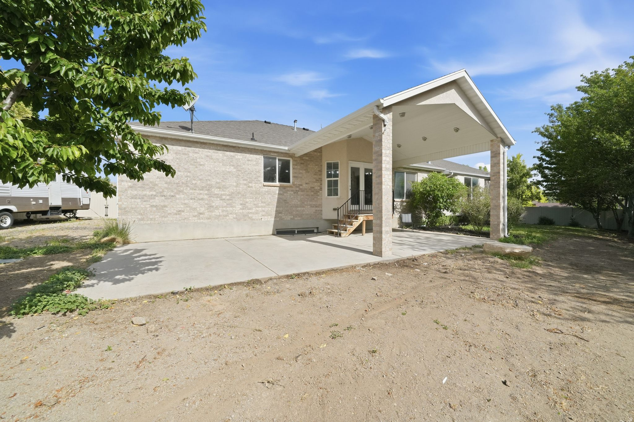MEADOWS - Residential