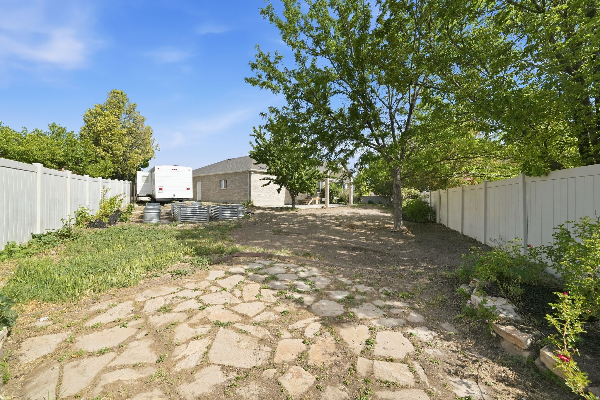 MEADOWS - Residential