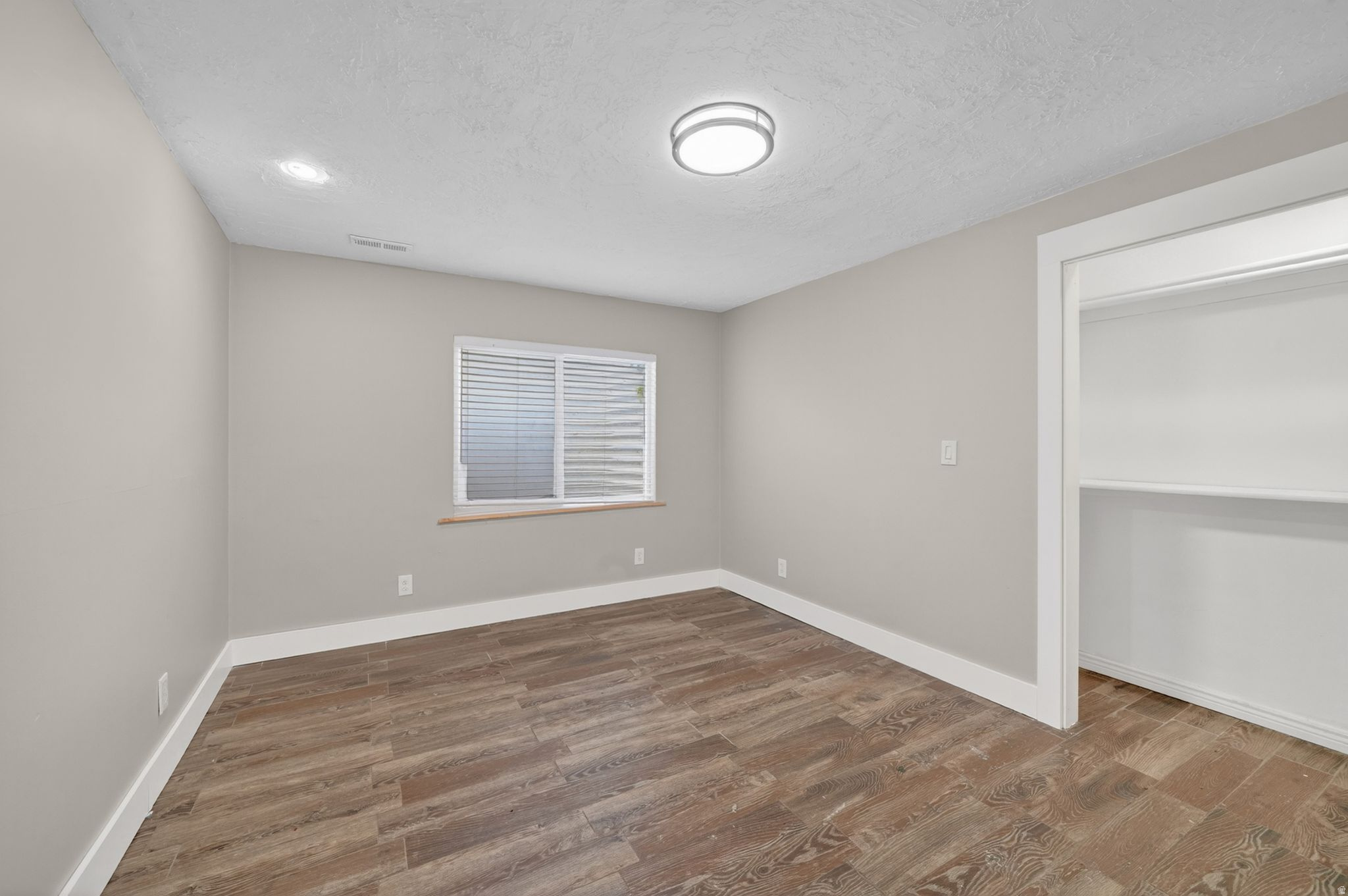MEADOWS - Residential