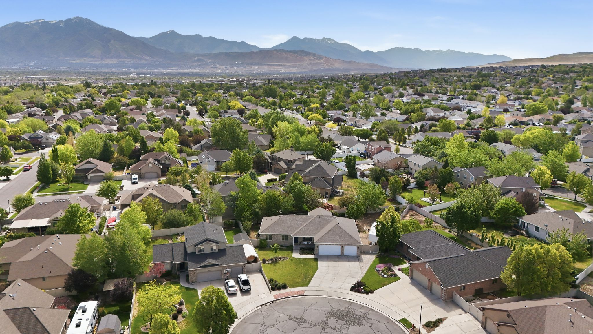 MEADOWS - Residential