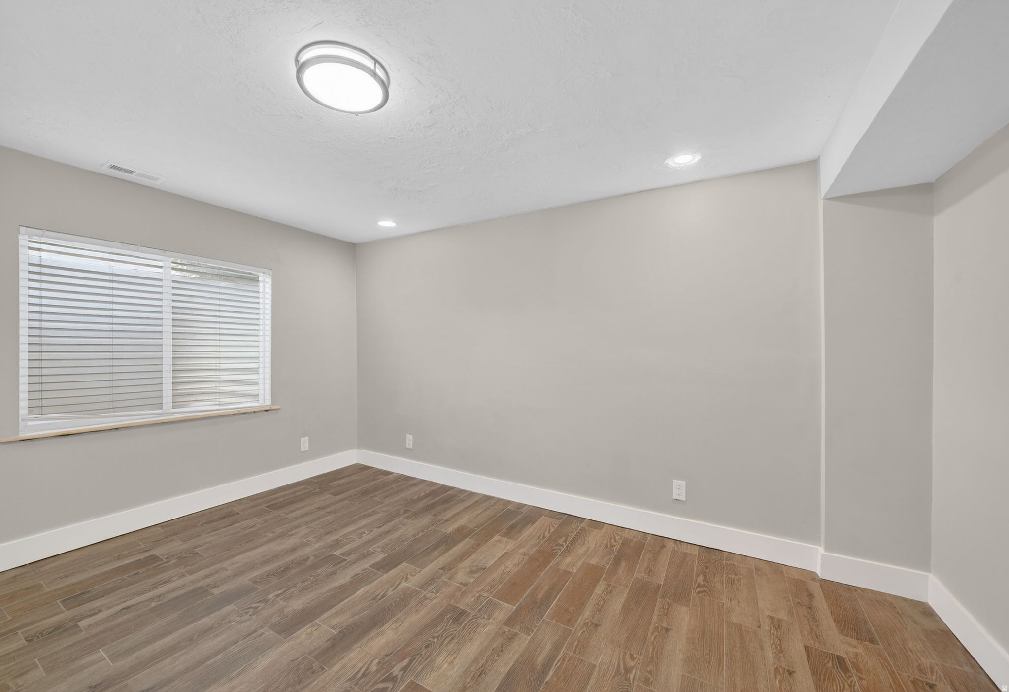 MEADOWS - Residential
