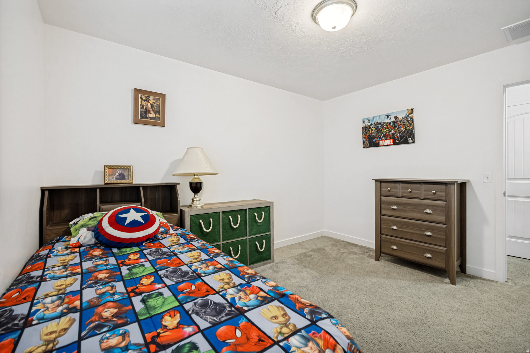 HALLS CROSSING - Residential