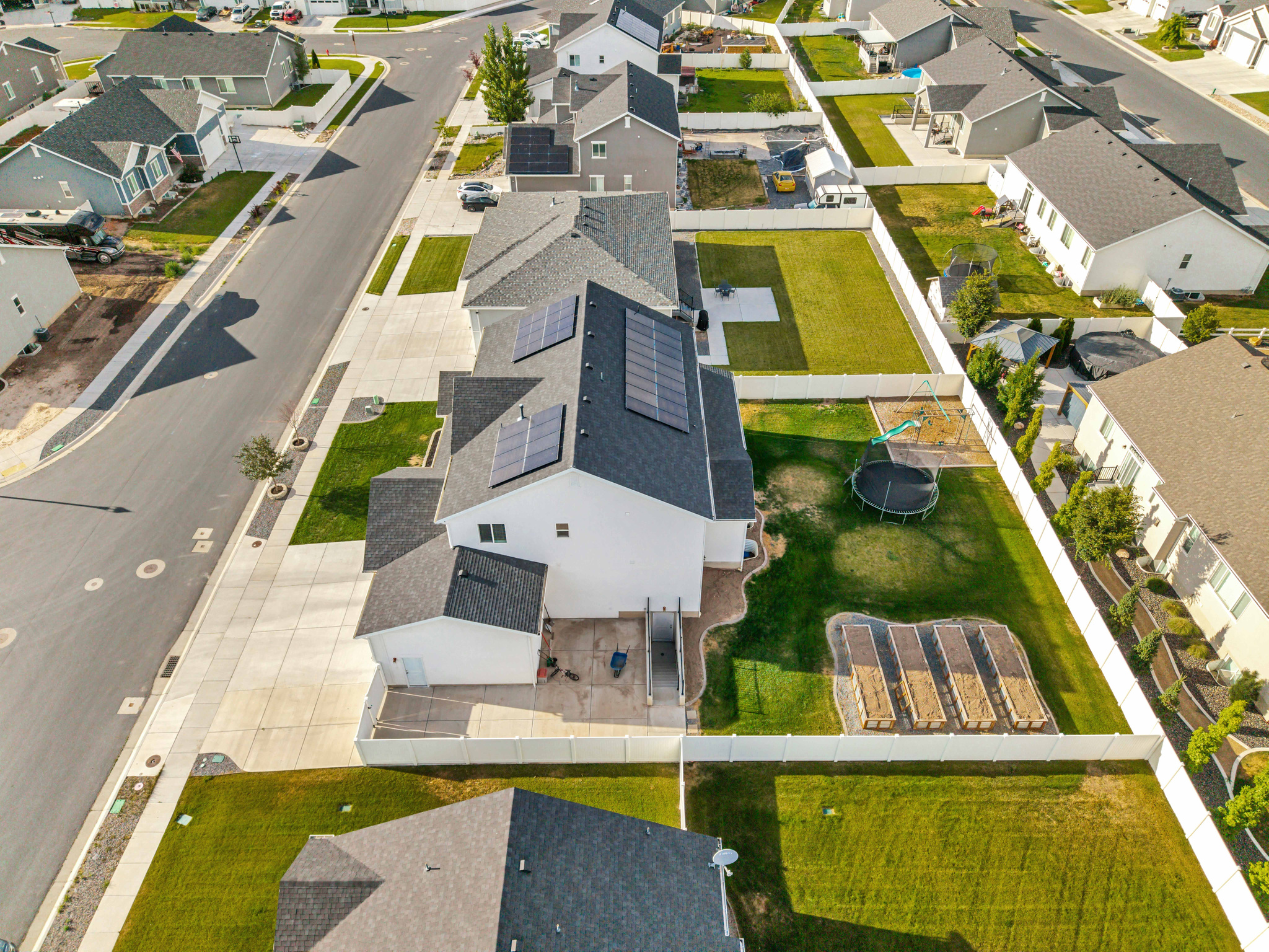 HALLS CROSSING - Residential