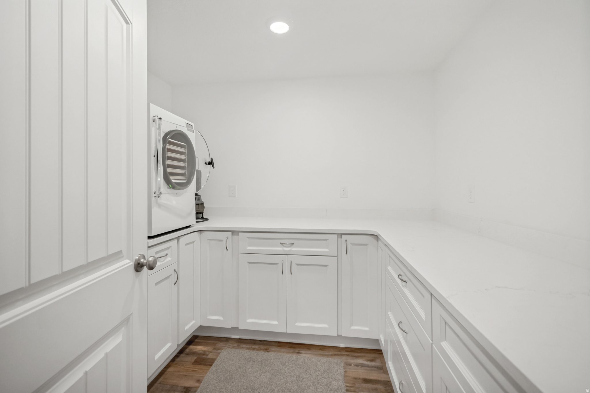 HALLS CROSSING - Residential