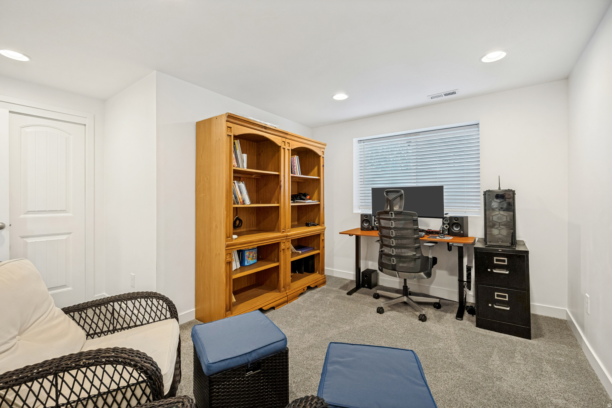 HALLS CROSSING - Residential