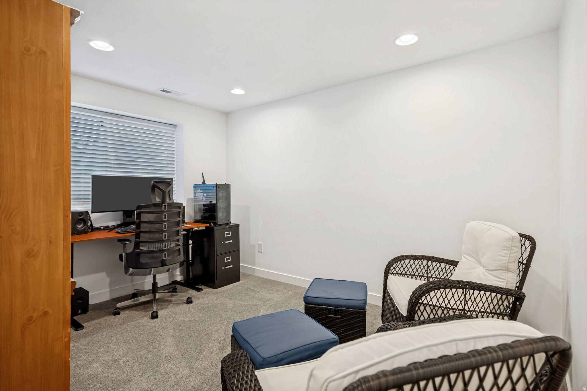 HALLS CROSSING - Residential