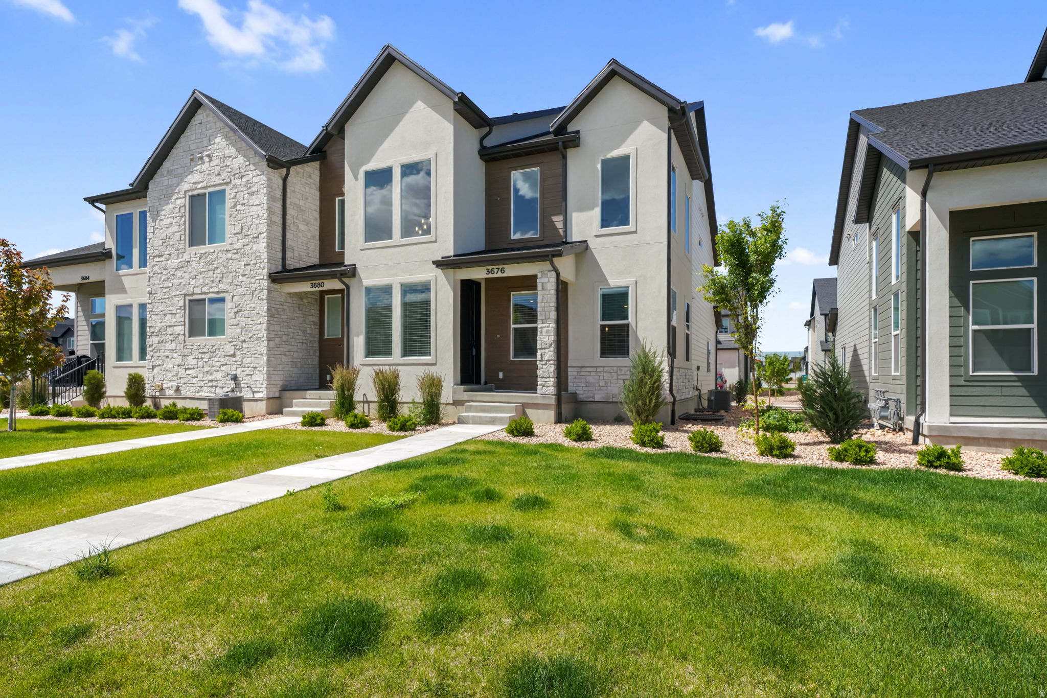 RIVER POINT - Residential