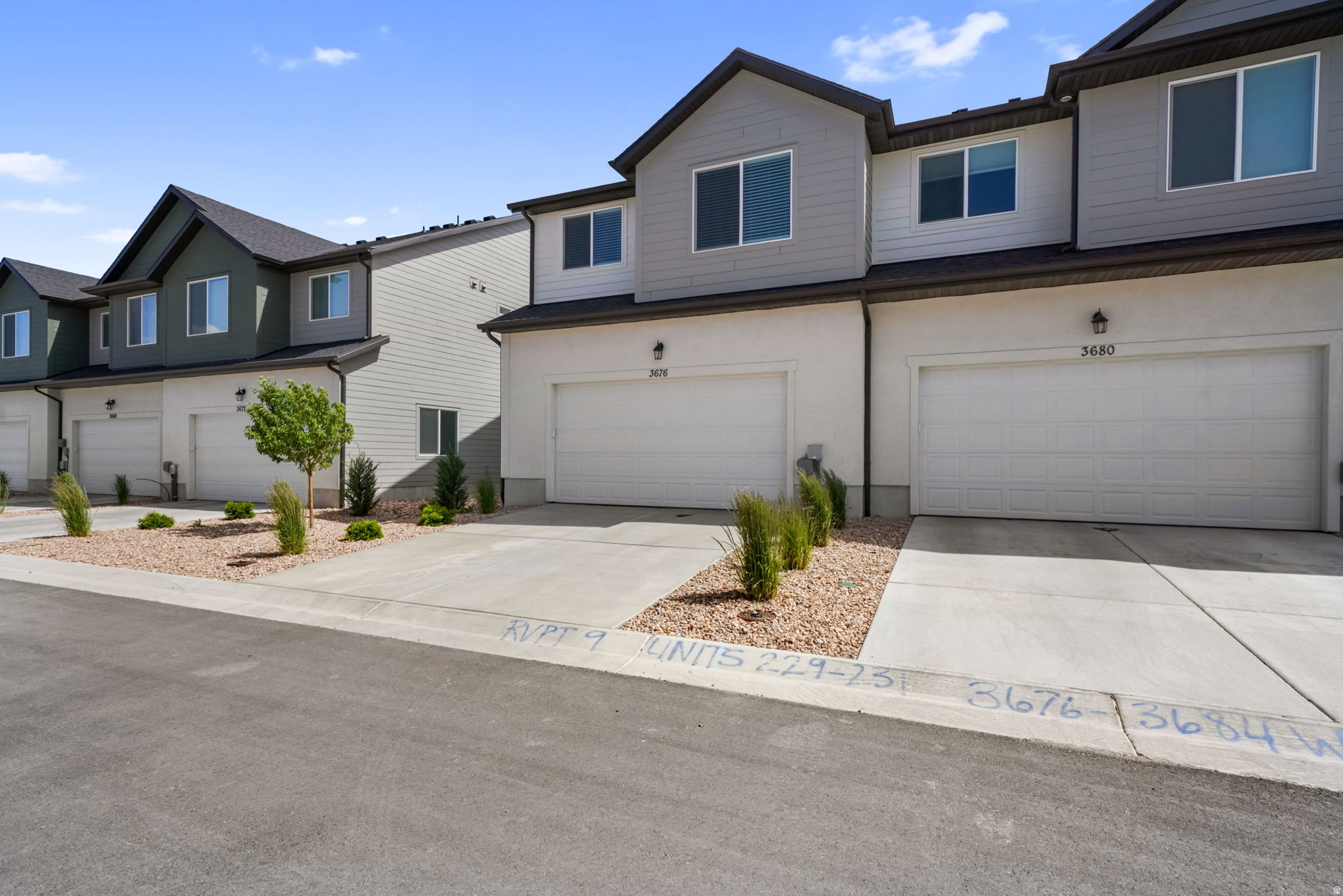 RIVER POINT - Residential