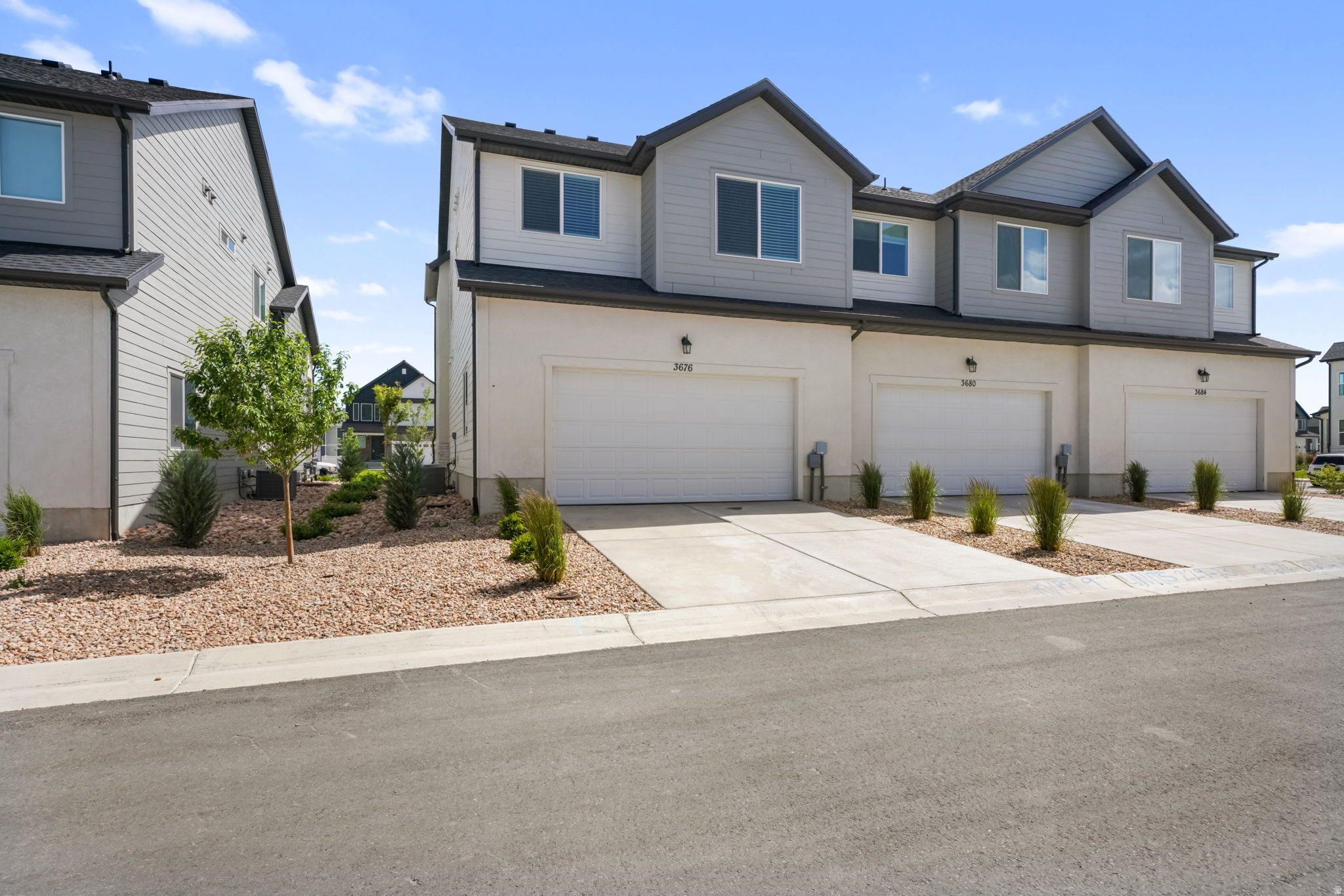 RIVER POINT - Residential