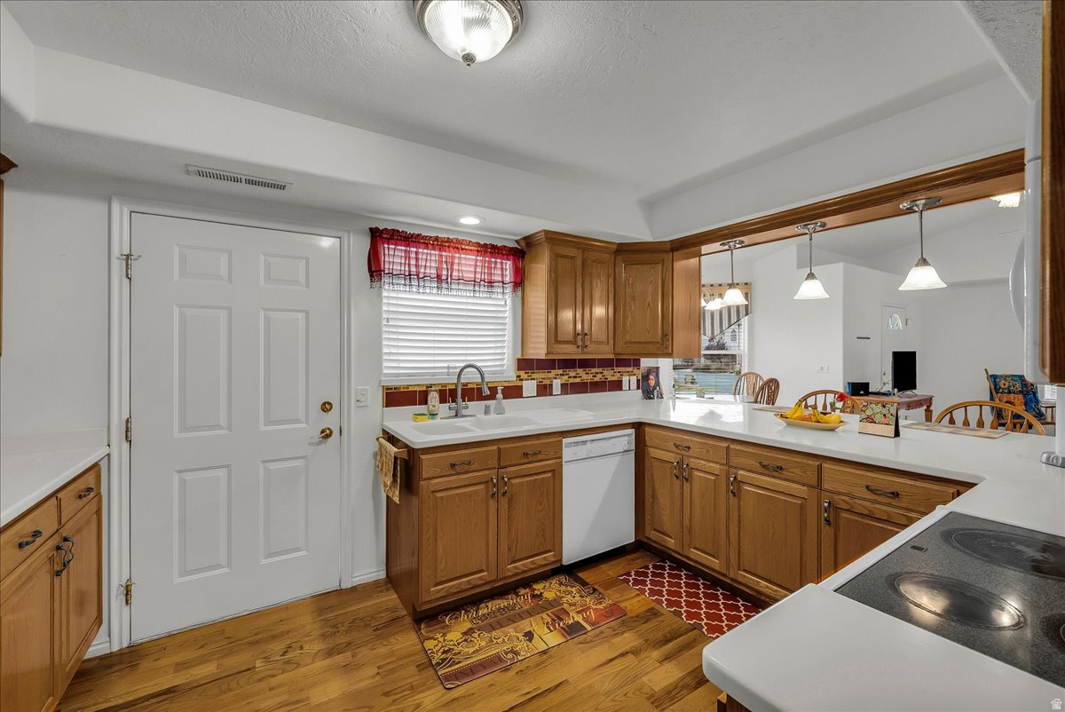 ENGLISH OAKS EST 1 AMD - Residential