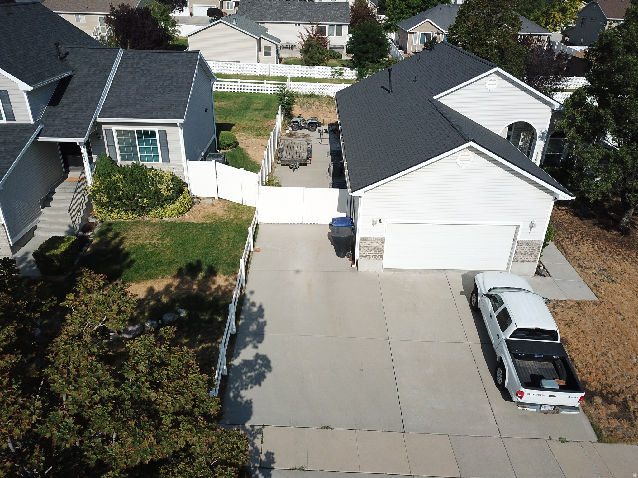 ESTATES @ ROSE CREEK - Residential