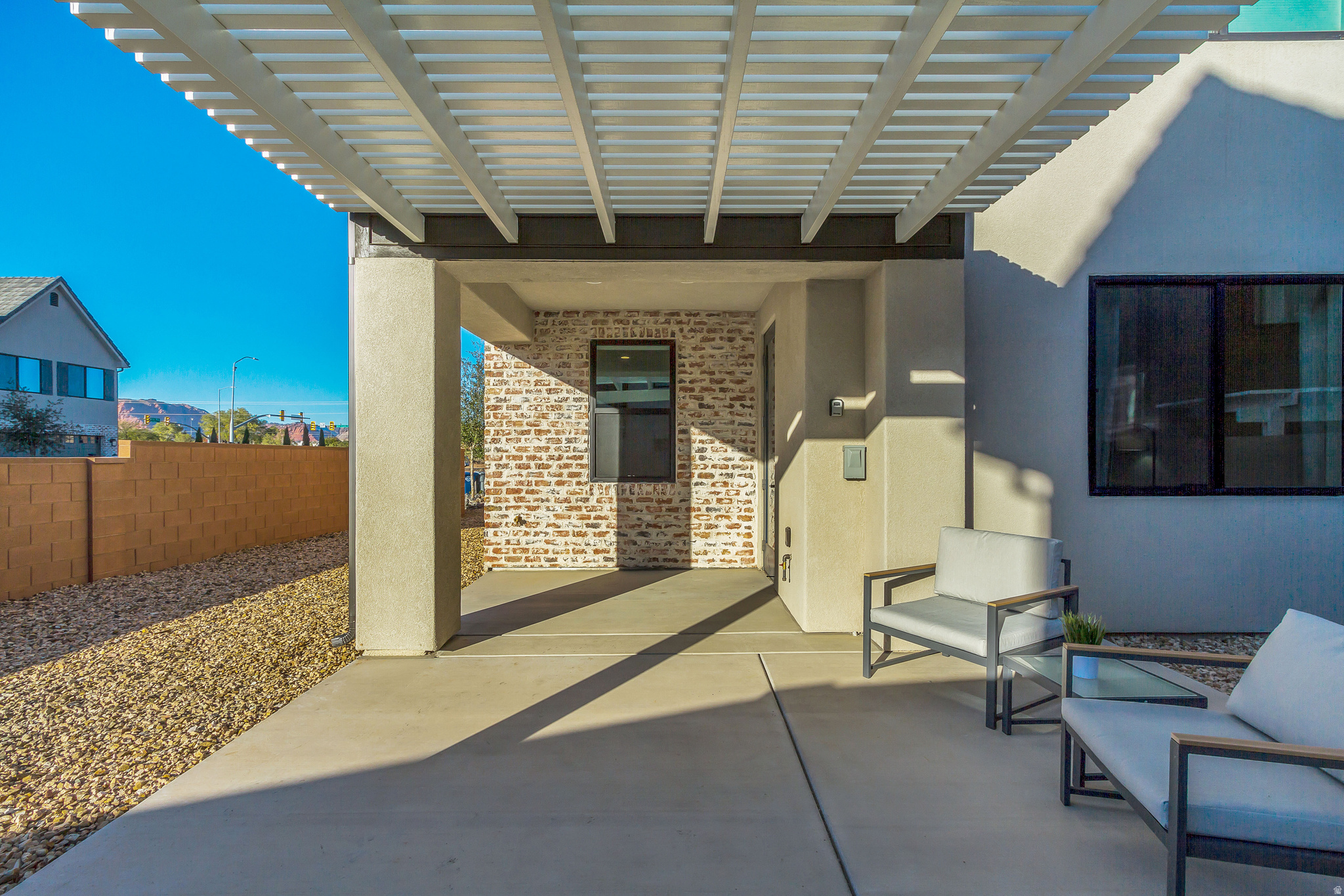 HERITAGE POINTE - Residential