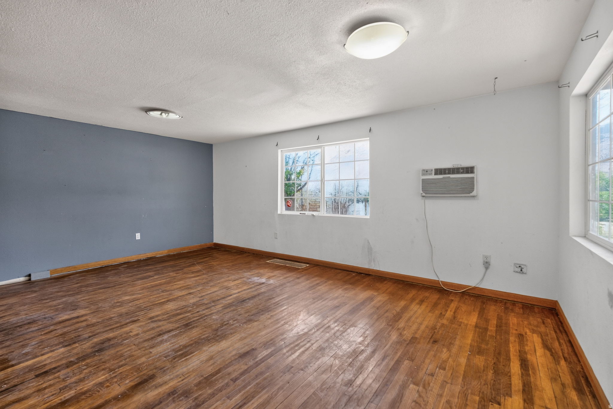 MILLCREEK - Residential