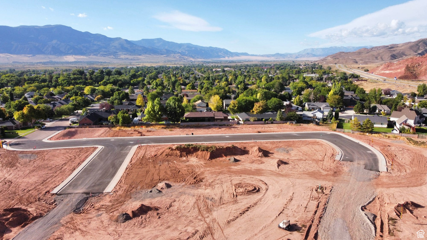 COTTONWOOD CORNER PHASE 1 - Land