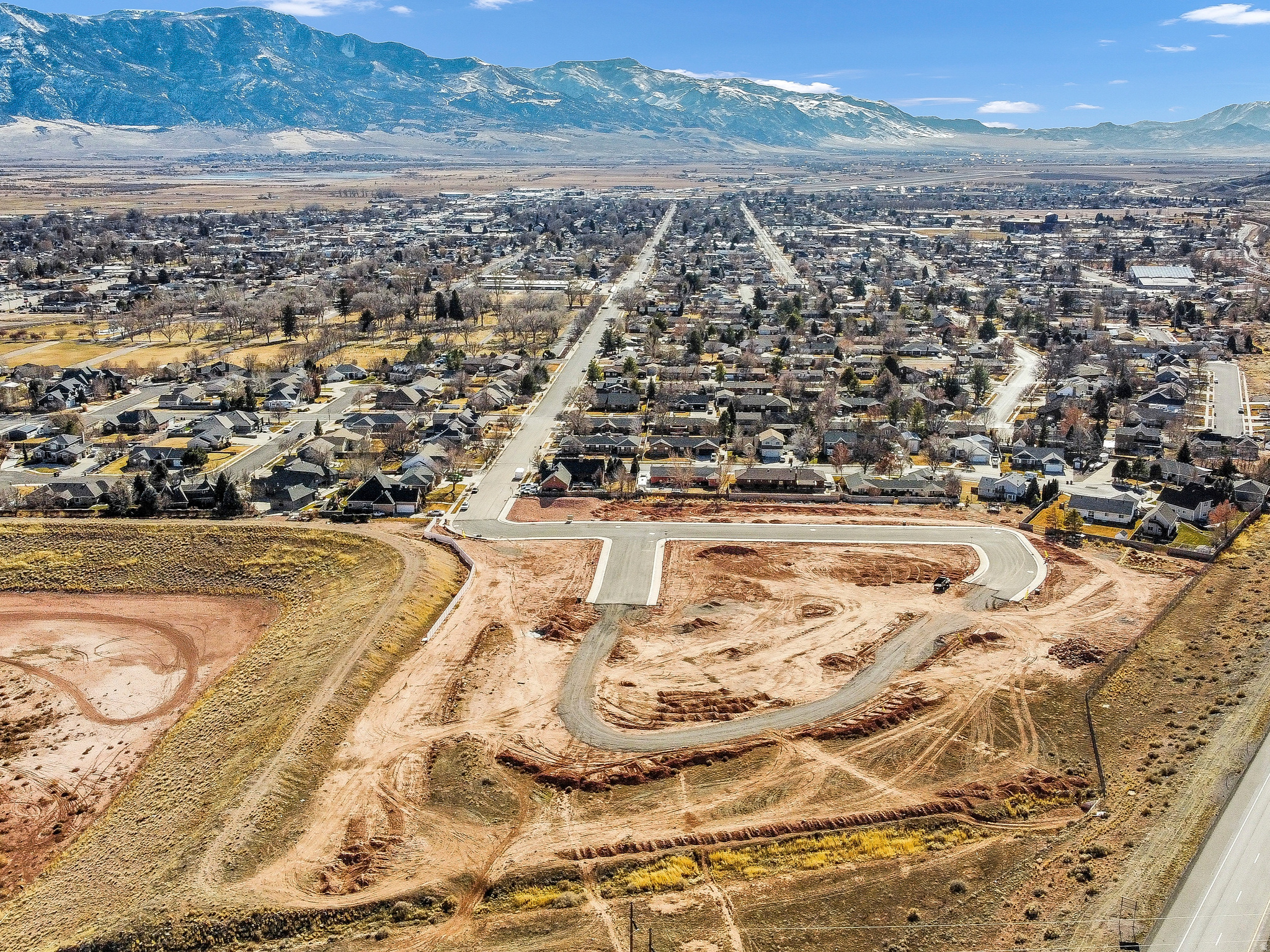 COTTONWOOD CORNER PHASE 1 - Land
