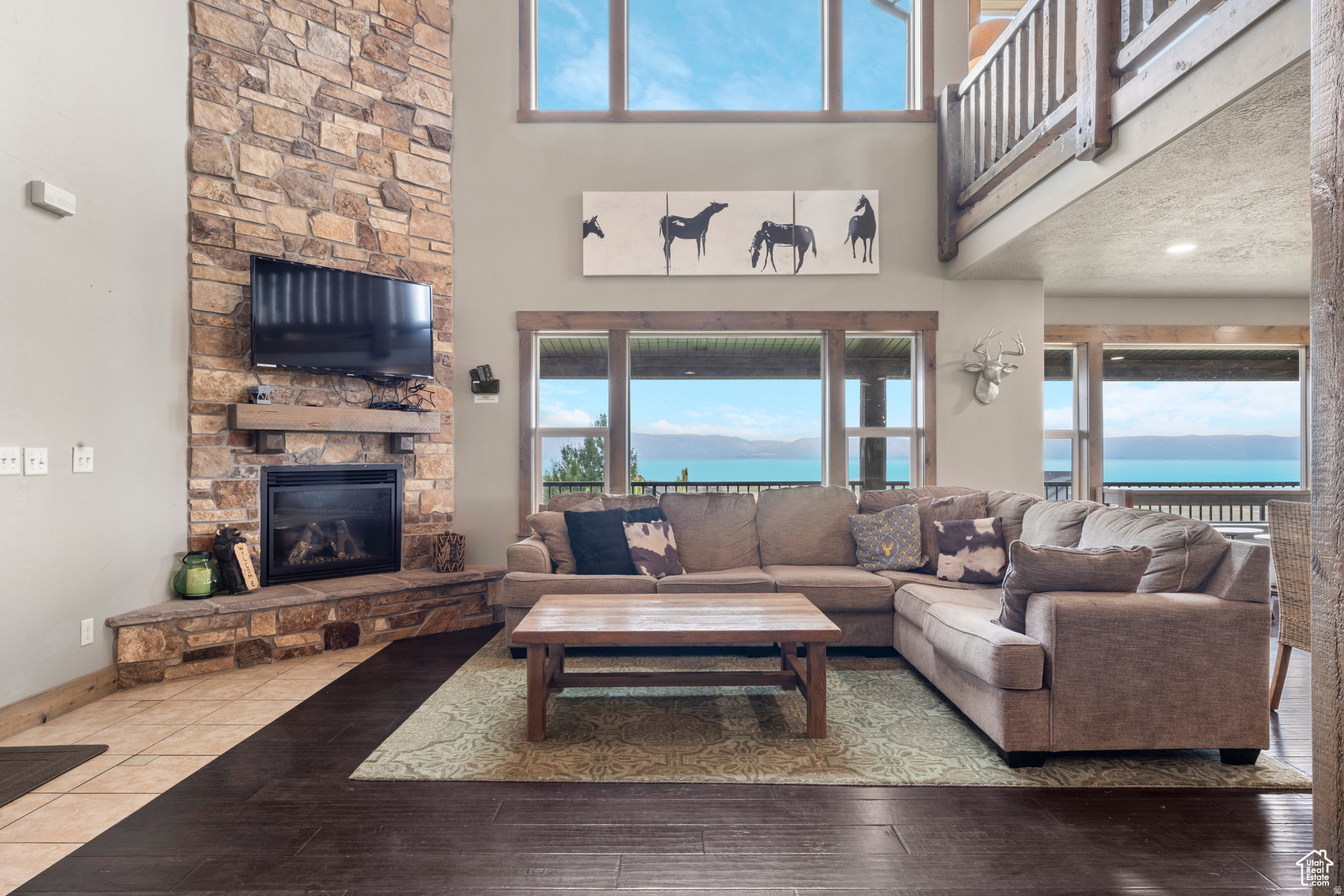 CHALET PH 1 - Residential