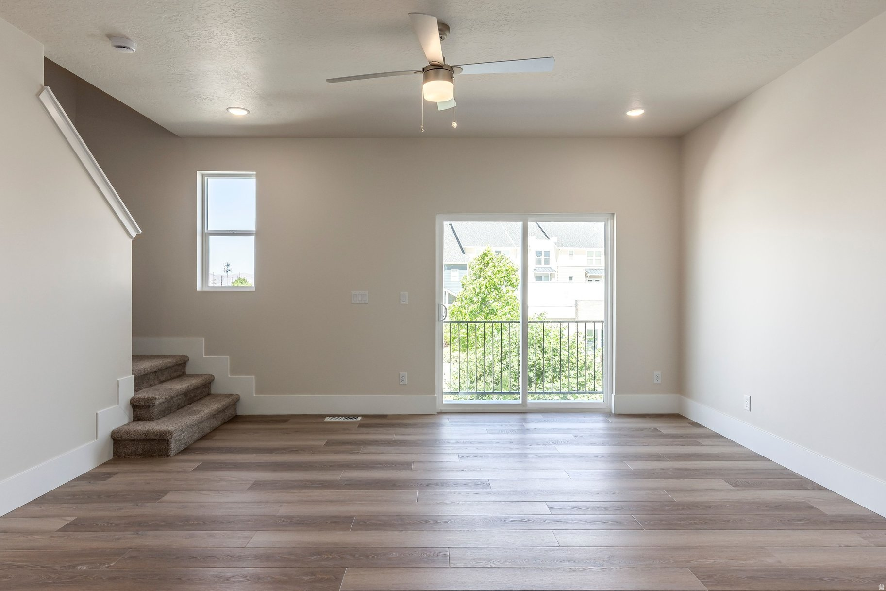 RIDGE - Residential